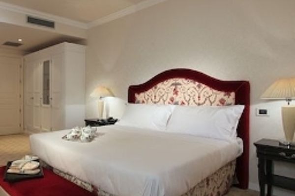 Monastero Cherasco Somaschi Hotel